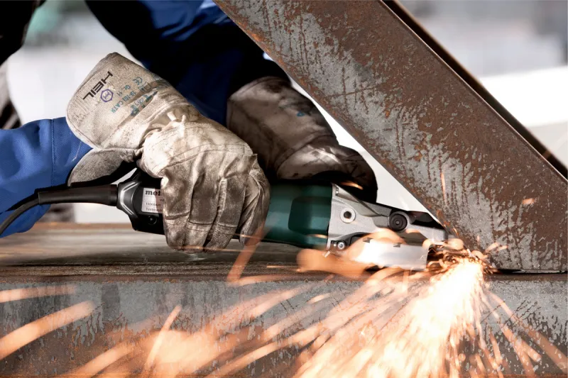 43° Açılı Avuç Taşlama